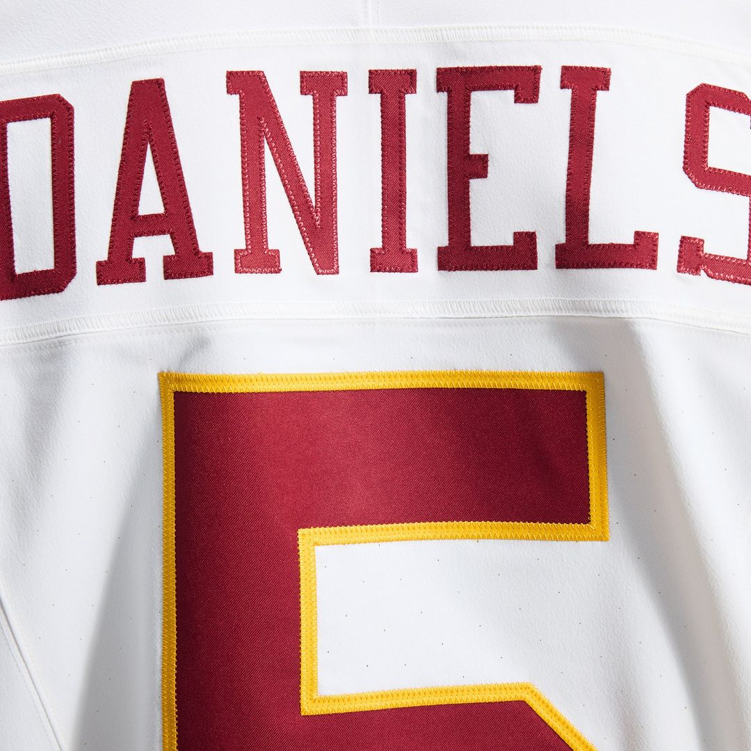 Jayden Daniels Washington Commanders Nike Alternate 2 Super Bowl Era Vapor F.U.S.E. Elite Jersey - White